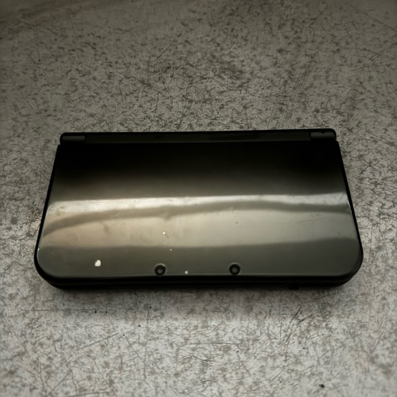 Nintendo 3DS XL *New* 2017 35GB
Pre-Loaded Pre-Installed (Luma3DS/HShop) - Picture 8 of 9